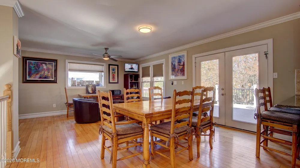 39 Royal Rd, Freehold, NJ 07728