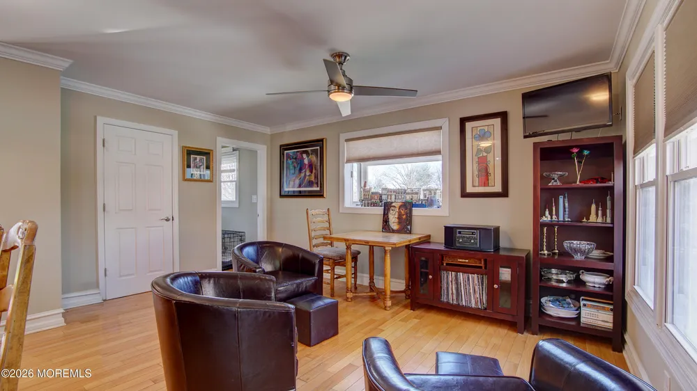 39 Royal Rd, Freehold, NJ 07728