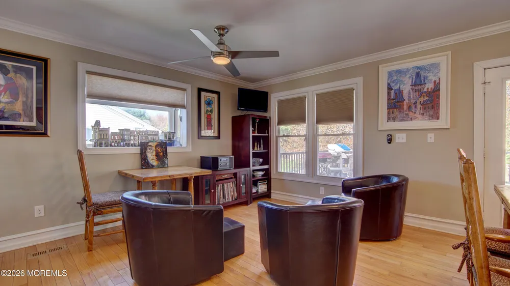 39 Royal Rd, Freehold, NJ 07728