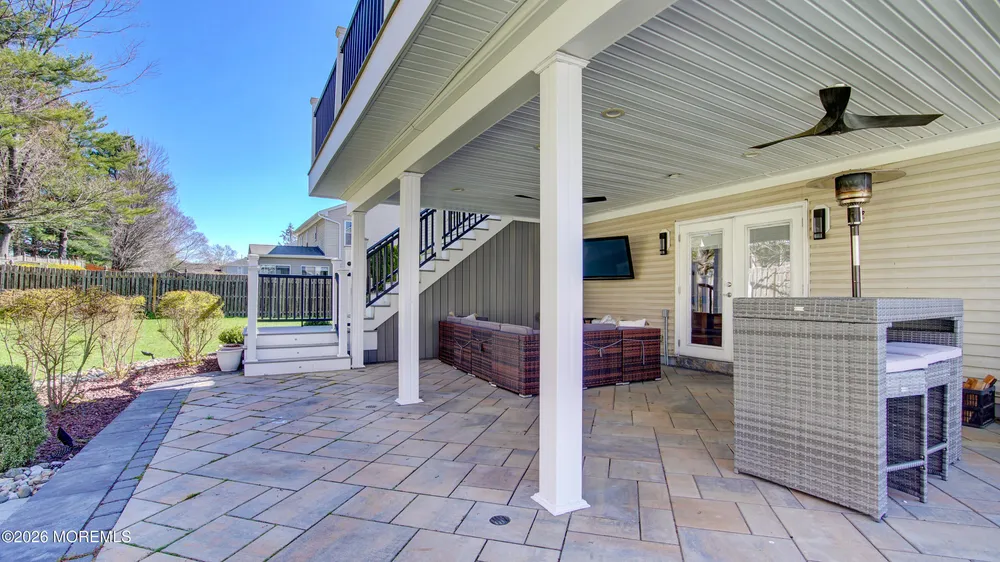 39 Royal Rd, Freehold, NJ 07728