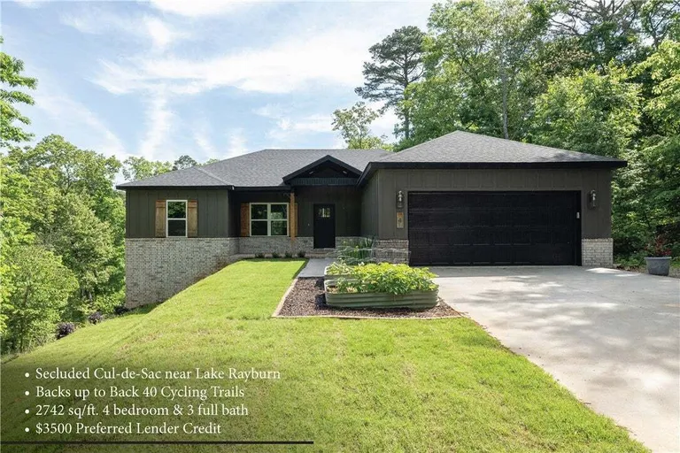 4 Goring Circle, Bella Vista, AR 72714