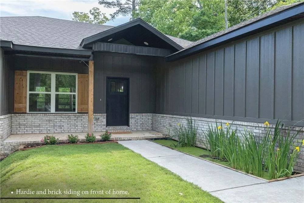 4 Goring Circle, Bella Vista, AR 72714