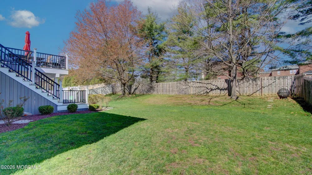 39 Royal Rd, Freehold, NJ 07728