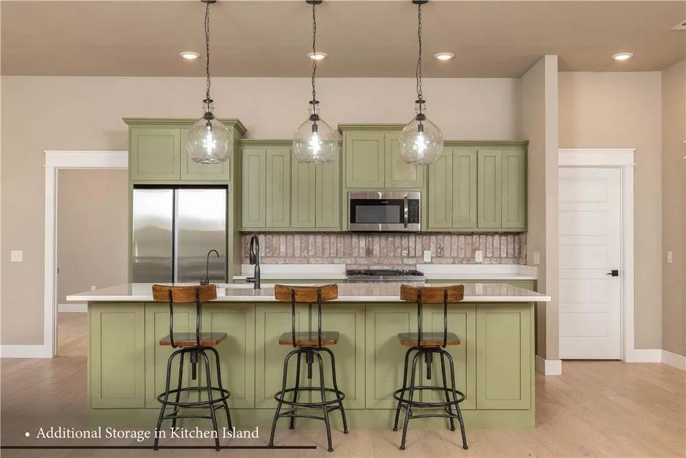 4 Goring Circle, Bella Vista, AR 72714