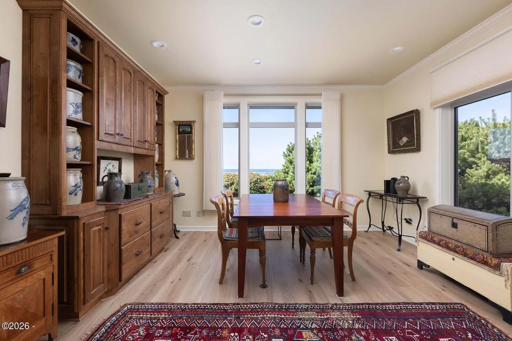 4271 NW Hidden Lake Loop, Waldport, OR 97394