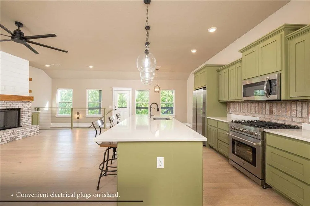 4 Goring Circle, Bella Vista, AR 72714