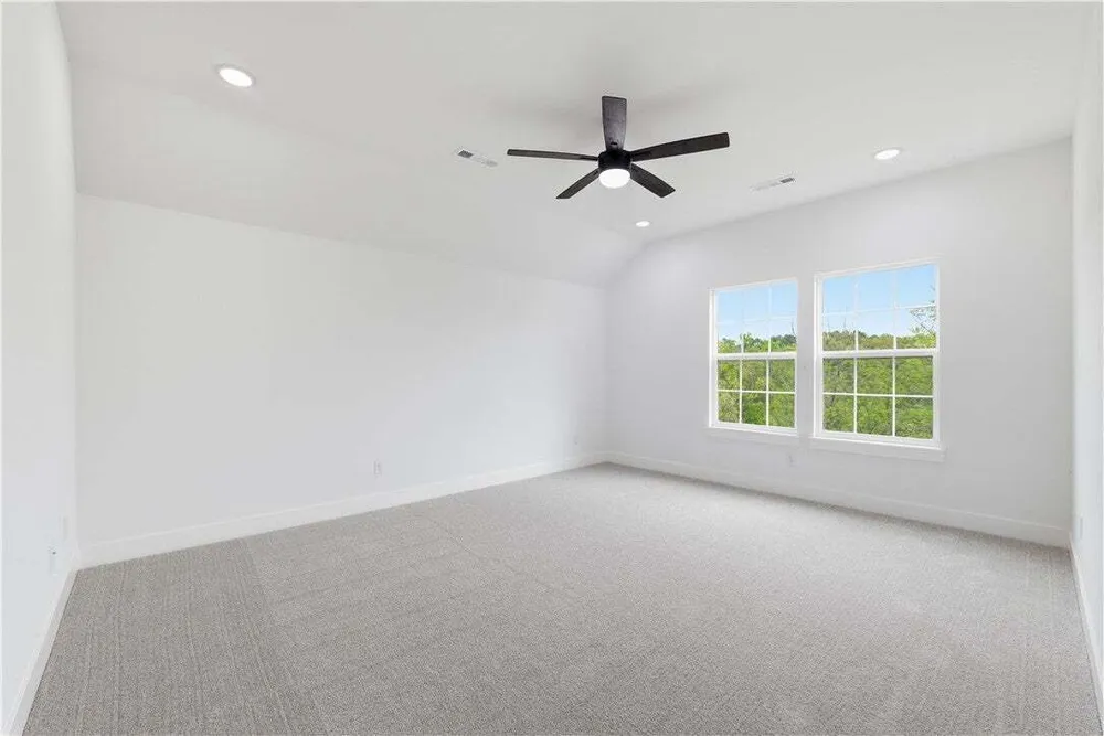 14 Kames Ln, Bella Vista, AR 72715