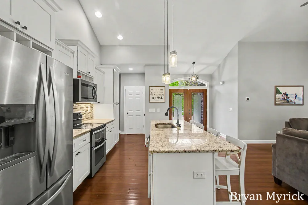 3355 Palmer Dr, Saugatuck, MI 49453