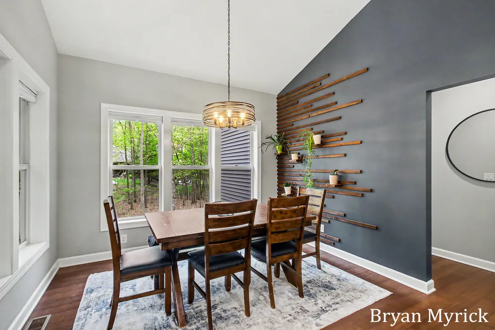 3355 Palmer Dr, Saugatuck, MI 49453