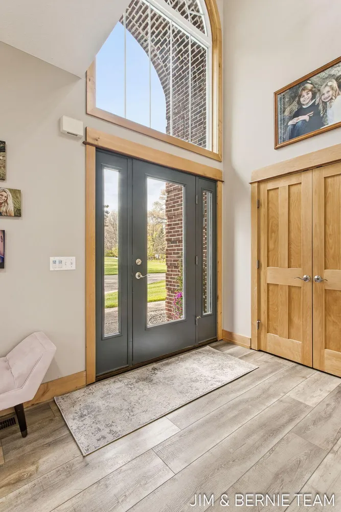 6427 Sand Castle View, Holland, MI 49423