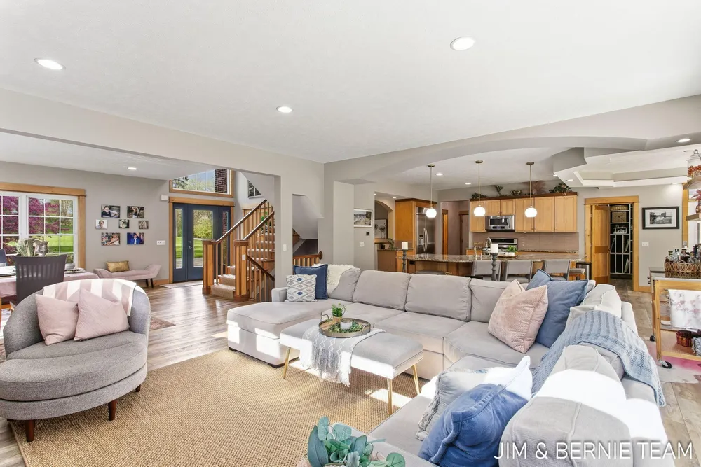 6427 Sand Castle View, Holland, MI 49423