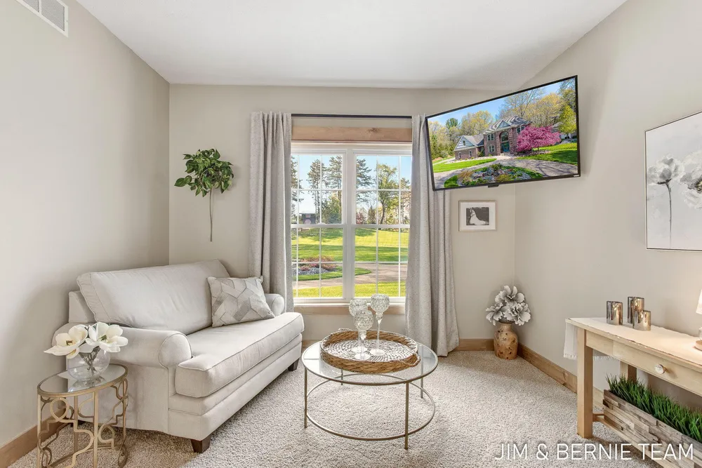 6427 Sand Castle View, Holland, MI 49423