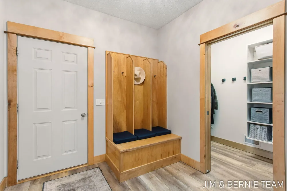 6427 Sand Castle View, Holland, MI 49423