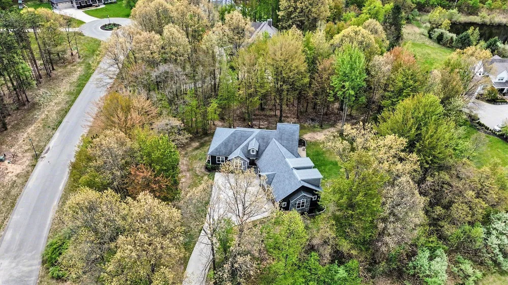 3355 Palmer Dr, Saugatuck, MI 49453