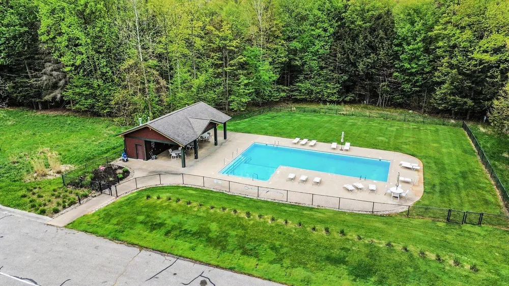 3355 Palmer Dr, Saugatuck, MI 49453