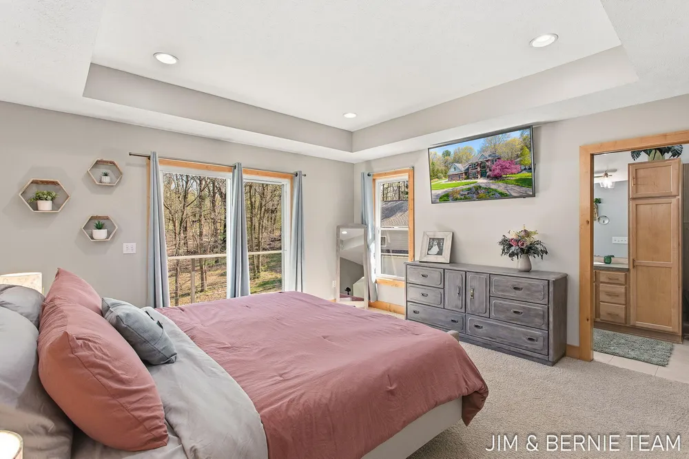 6427 Sand Castle View, Holland, MI 49423