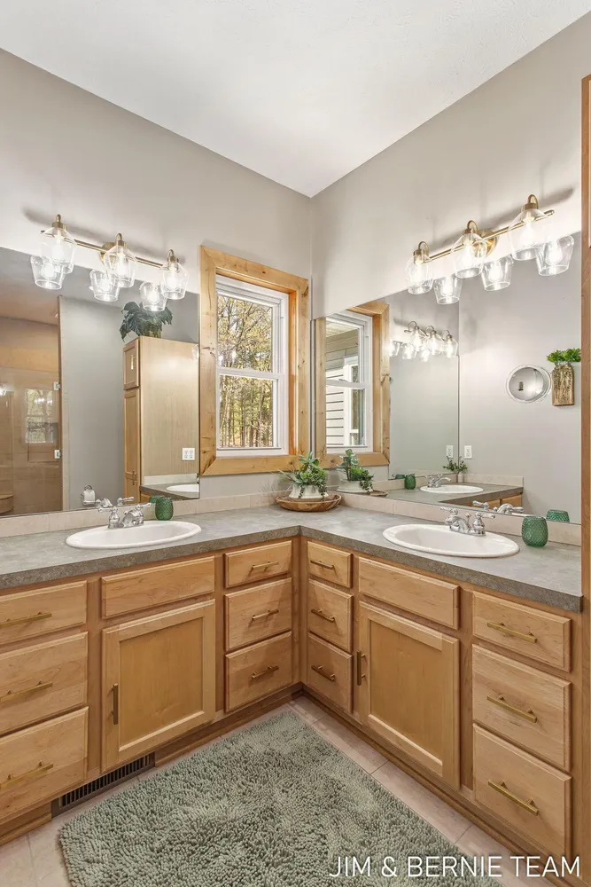 6427 Sand Castle View, Holland, MI 49423