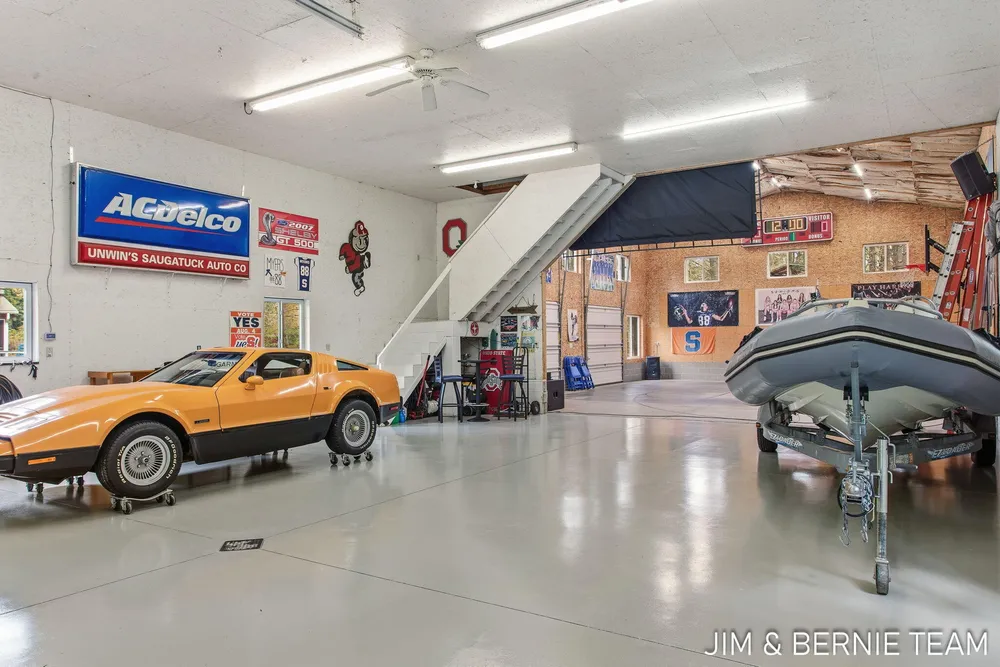 6427 Sand Castle View, Holland, MI 49423