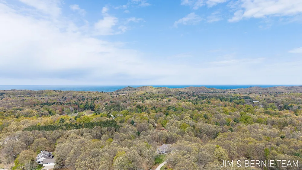 6427 Sand Castle View, Holland, MI 49423