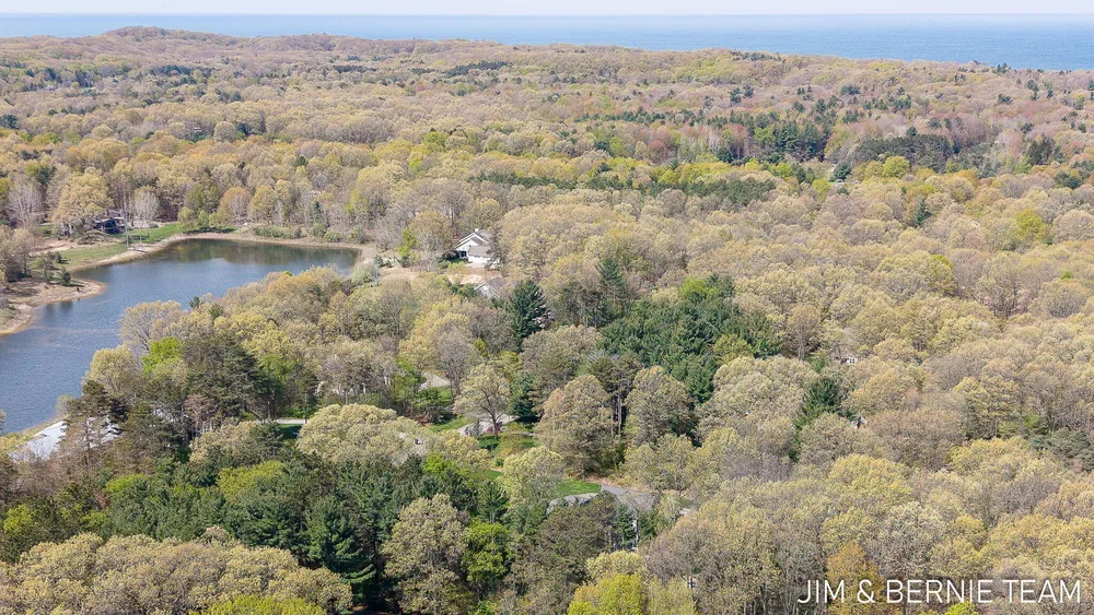 6427 Sand Castle View, Holland, MI 49423