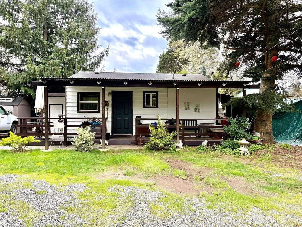 10030 30th Ave SW, Seattle, WA 98146
