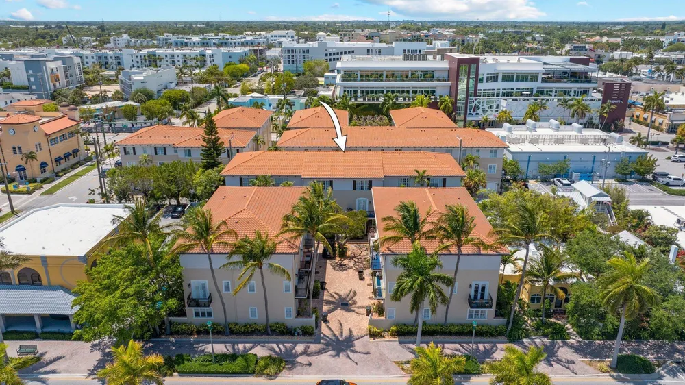 72 SE 6th Ave, Delray Beach, FL 33483