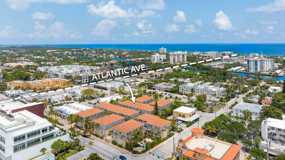 72 SE 6th Ave, Delray Beach, FL 33483