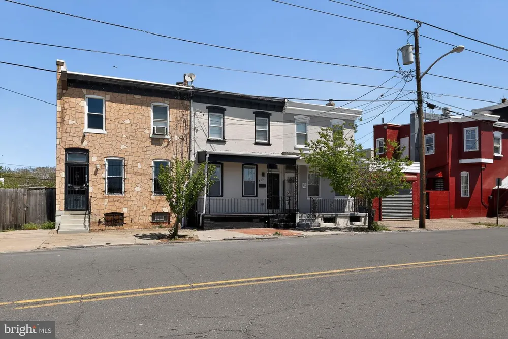 413 Elm St, Camden, NJ 08102