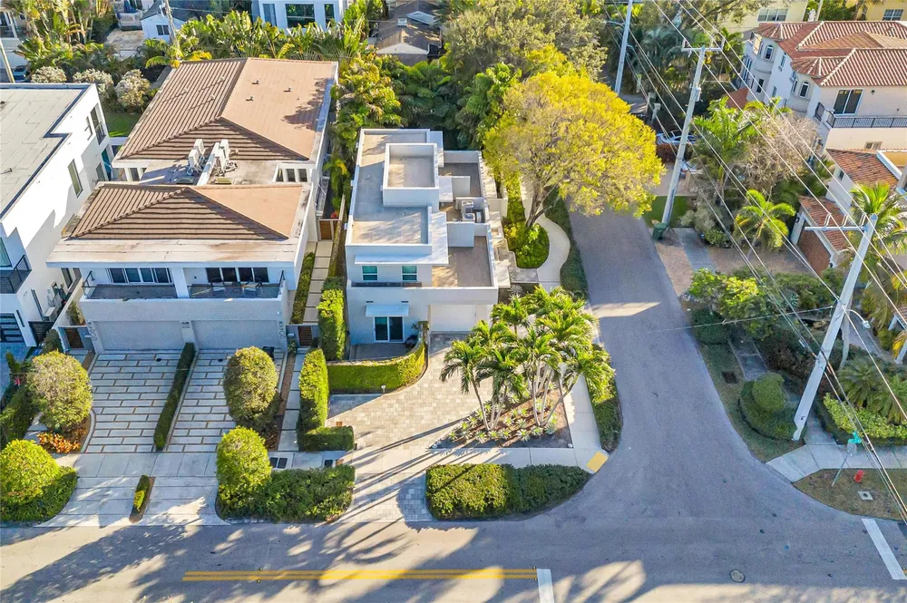 1200 NE 2nd St, Fort Lauderdale, FL 33301