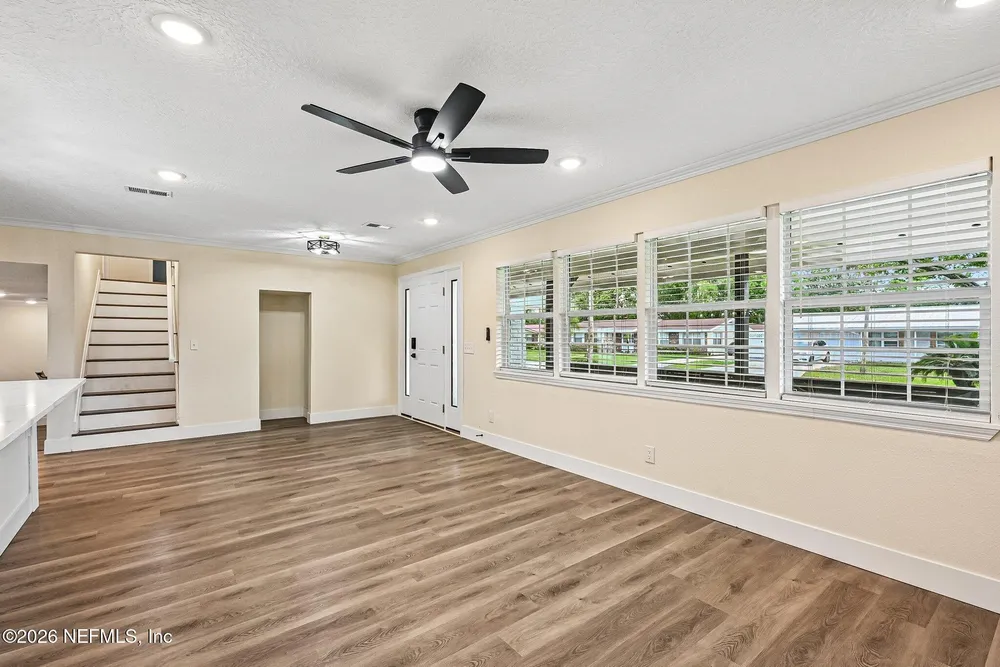 8529 Burkhall St, Jacksonville, FL 32211