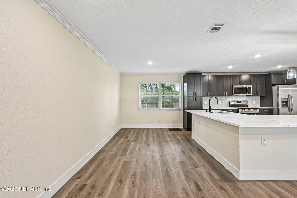 8529 Burkhall St, Jacksonville, FL 32211