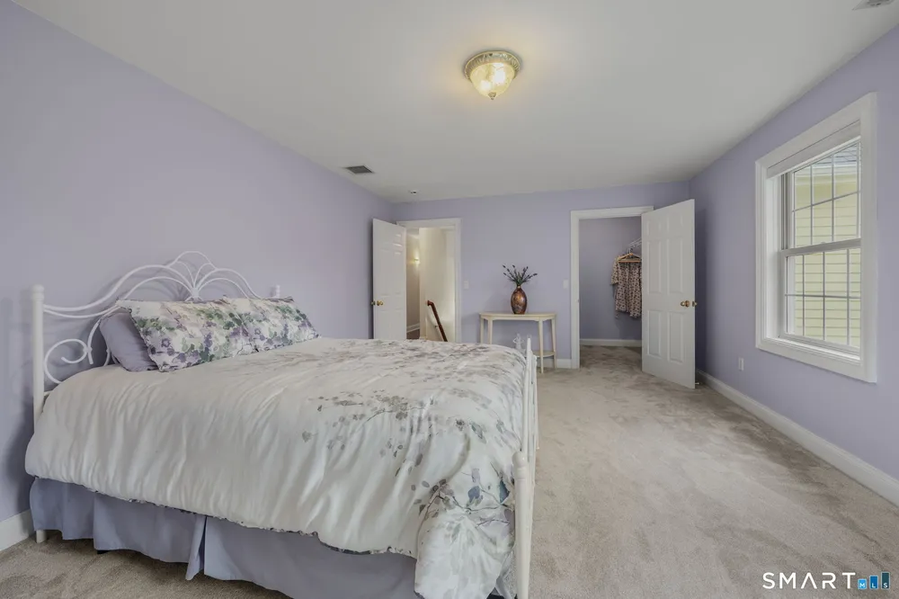 38 Jeremy Dr, East Lyme, CT 06333