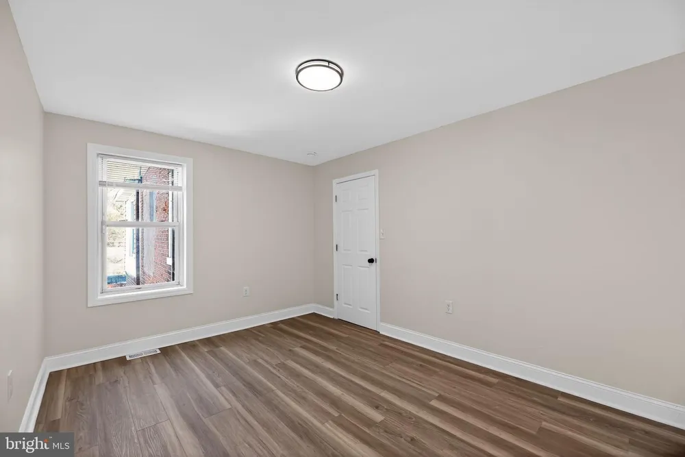 413 Elm St, Camden, NJ 08102