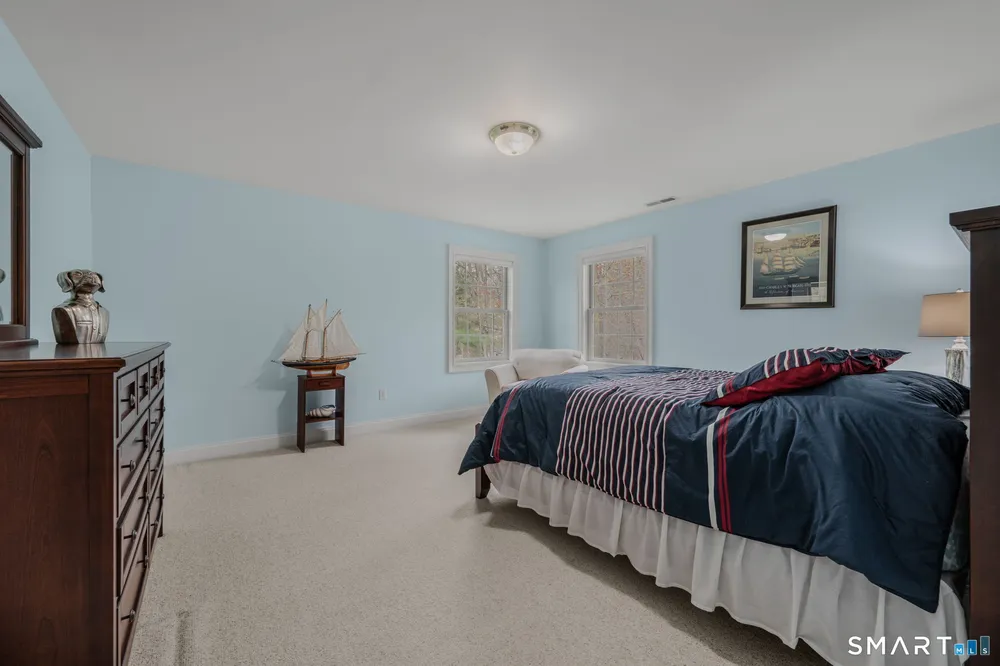 38 Jeremy Dr, East Lyme, CT 06333