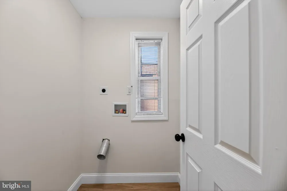 413 Elm St, Camden, NJ 08102