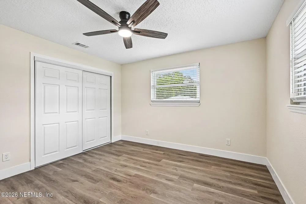 8529 Burkhall St, Jacksonville, FL 32211