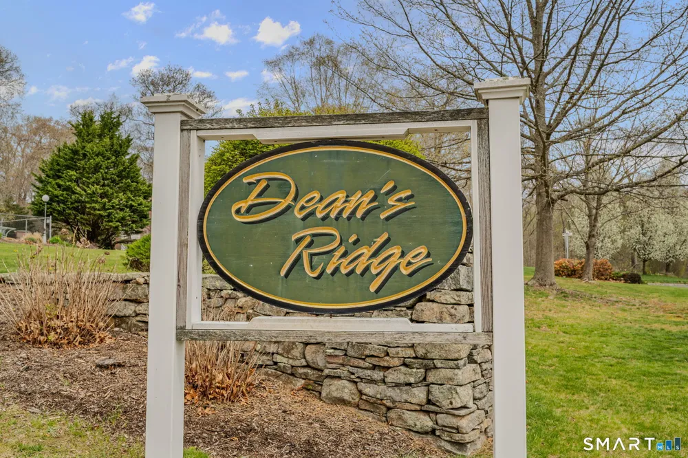 38 Jeremy Dr, East Lyme, CT 06333