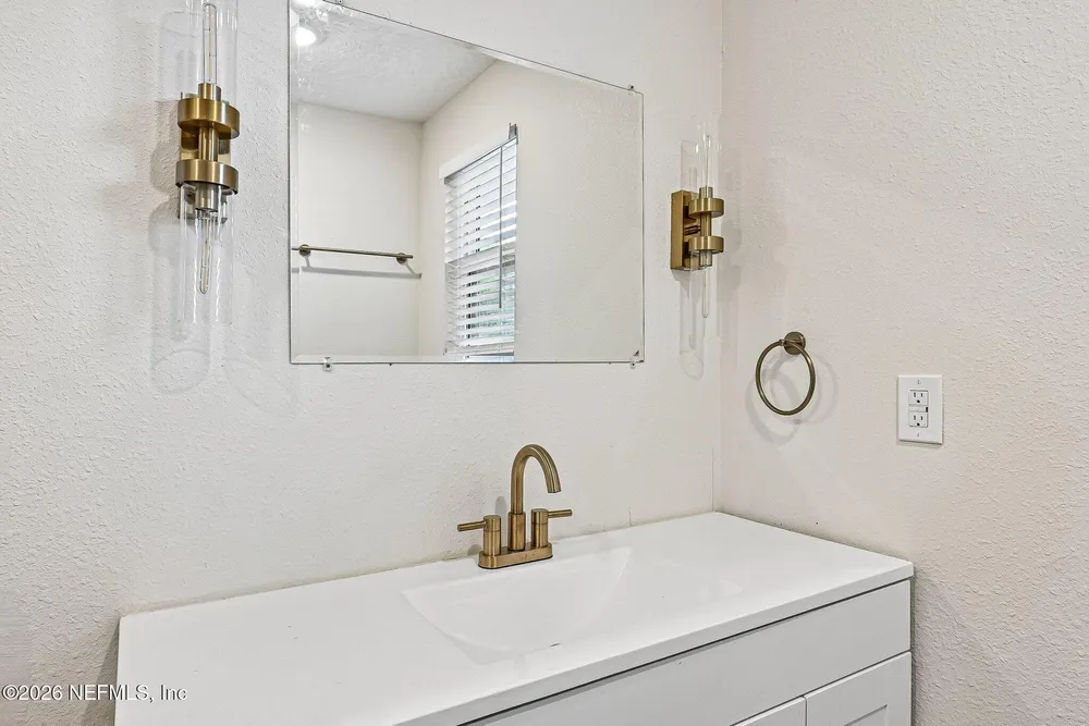 8529 Burkhall St, Jacksonville, FL 32211