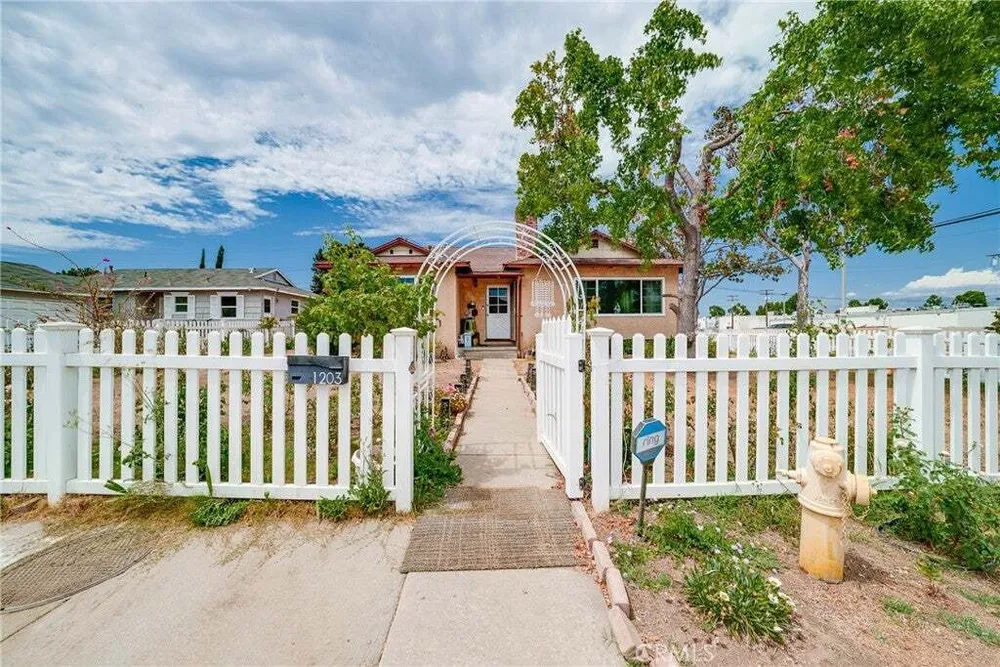 1203 Pontenova Ave, Hacienda Heights, CA 91745