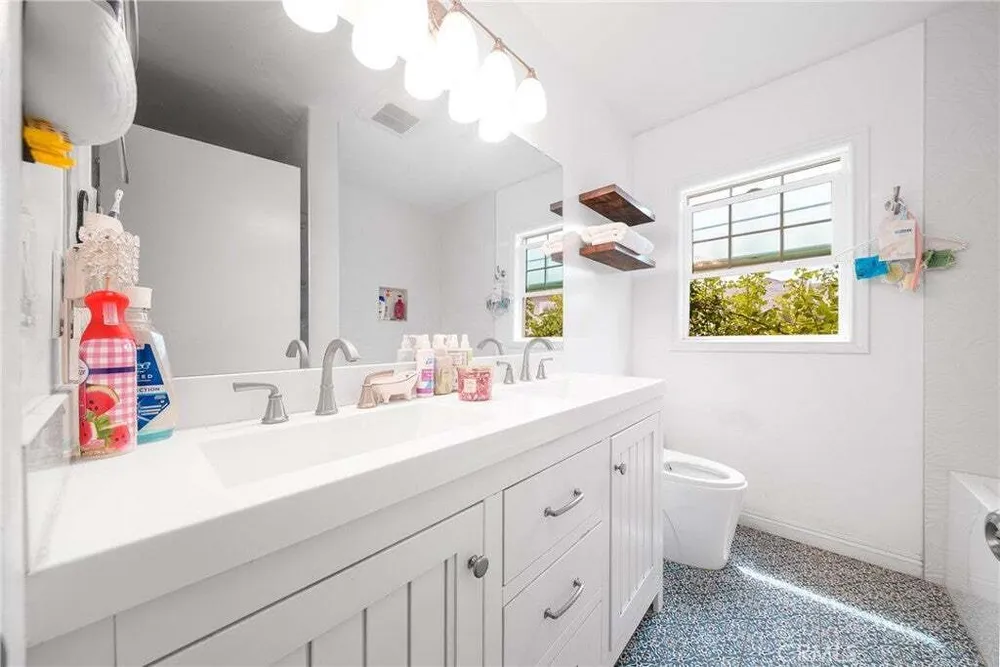 1203 Pontenova Ave, Hacienda Heights, CA 91745