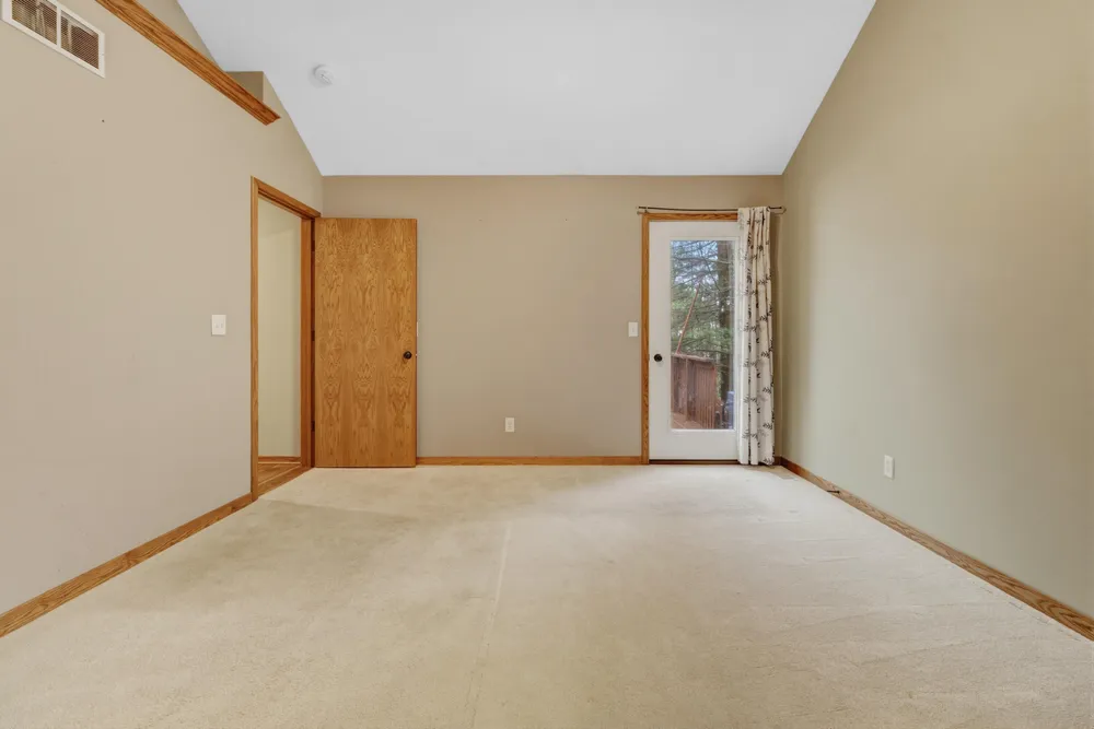 6417 Ototeman Trail, Saugatuck, MI 49453