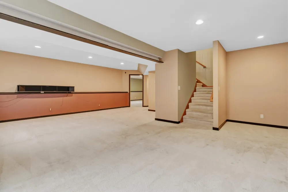 6417 Ototeman Trail, Saugatuck, MI 49453