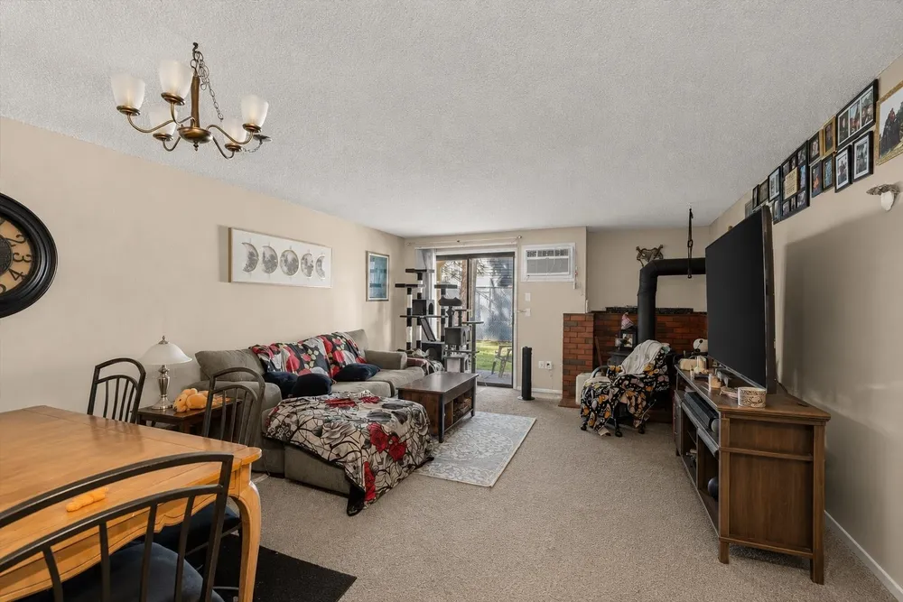 8737 N Colton St, Spokane, WA 99218