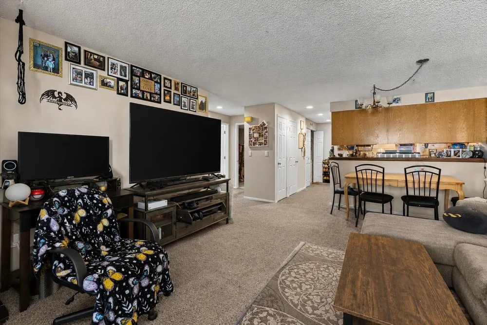 8737 N Colton St, Spokane, WA 99218