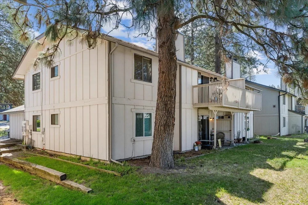 8737 N Colton St, Spokane, WA 99218