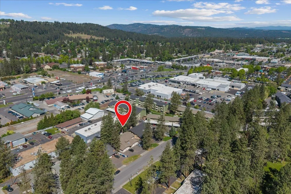 8737 N Colton St, Spokane, WA 99218