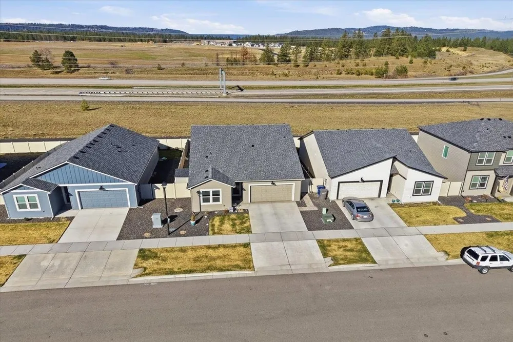 11925 N Haven St, Mead, WA 99021