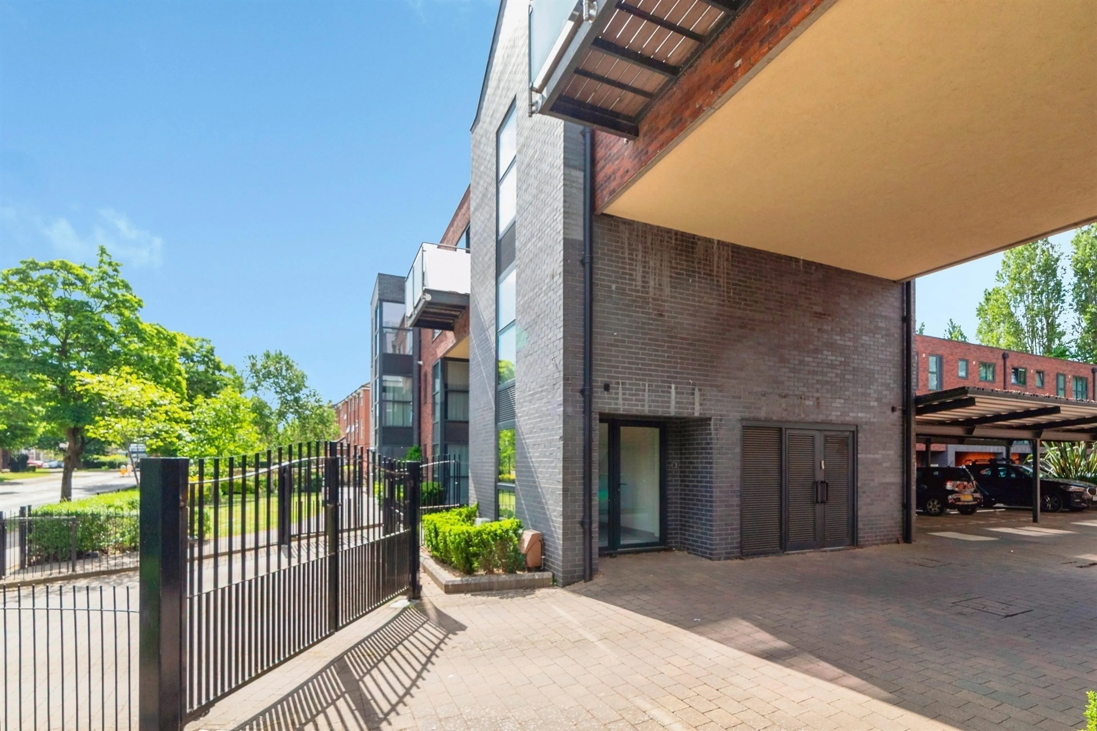 Property photo 11