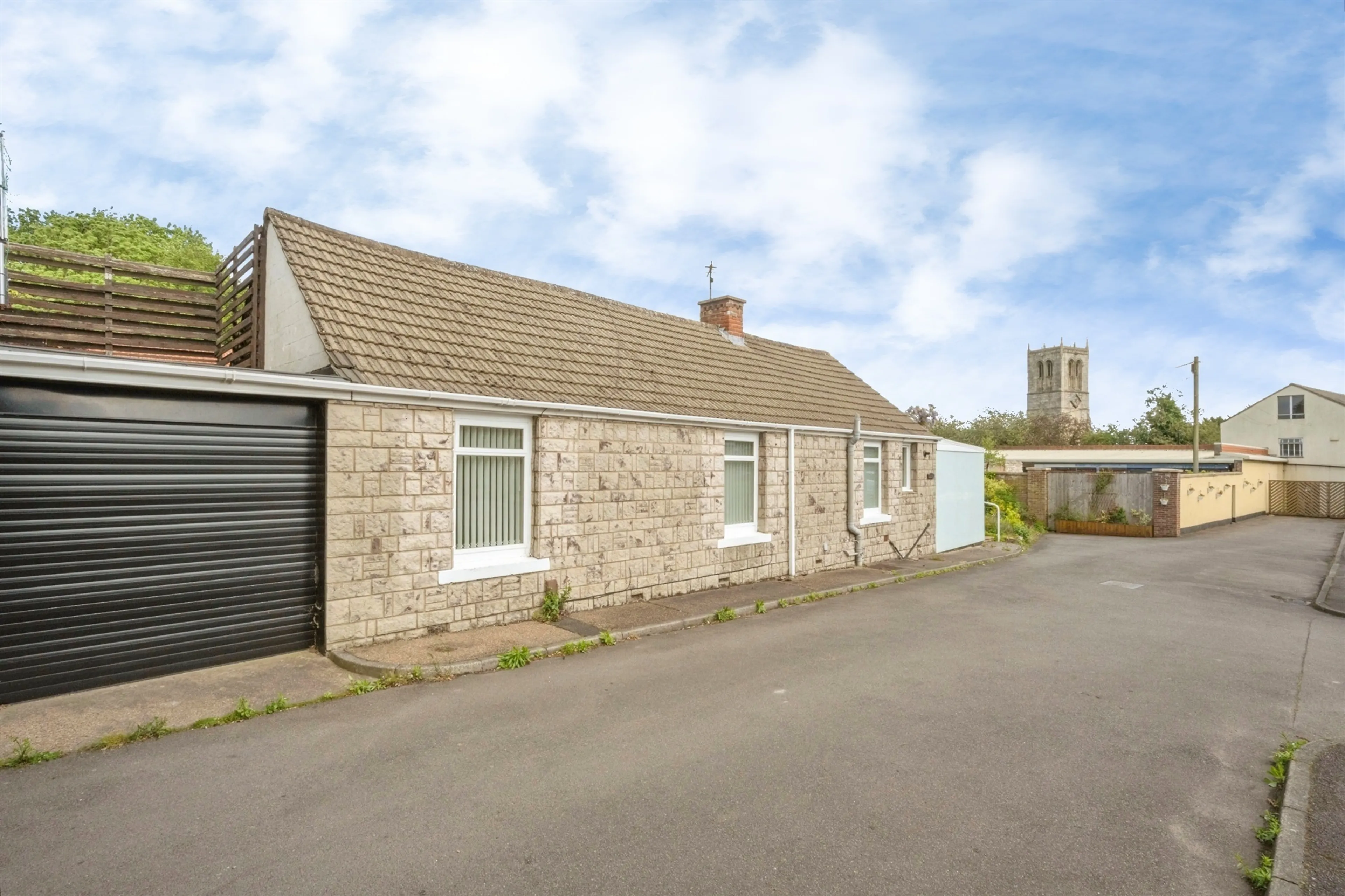 Property at Shires Close, Sprotbrough, Doncaster