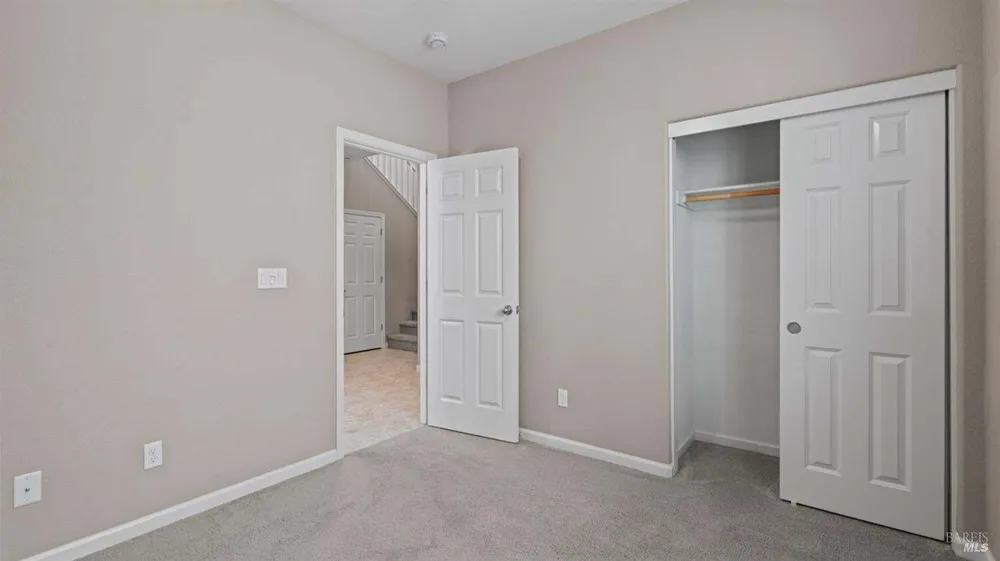 2508 Chuck Hammond Dr, Fairfield, CA 94533